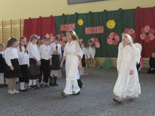 [Rozmiar: 76321 bajtów]